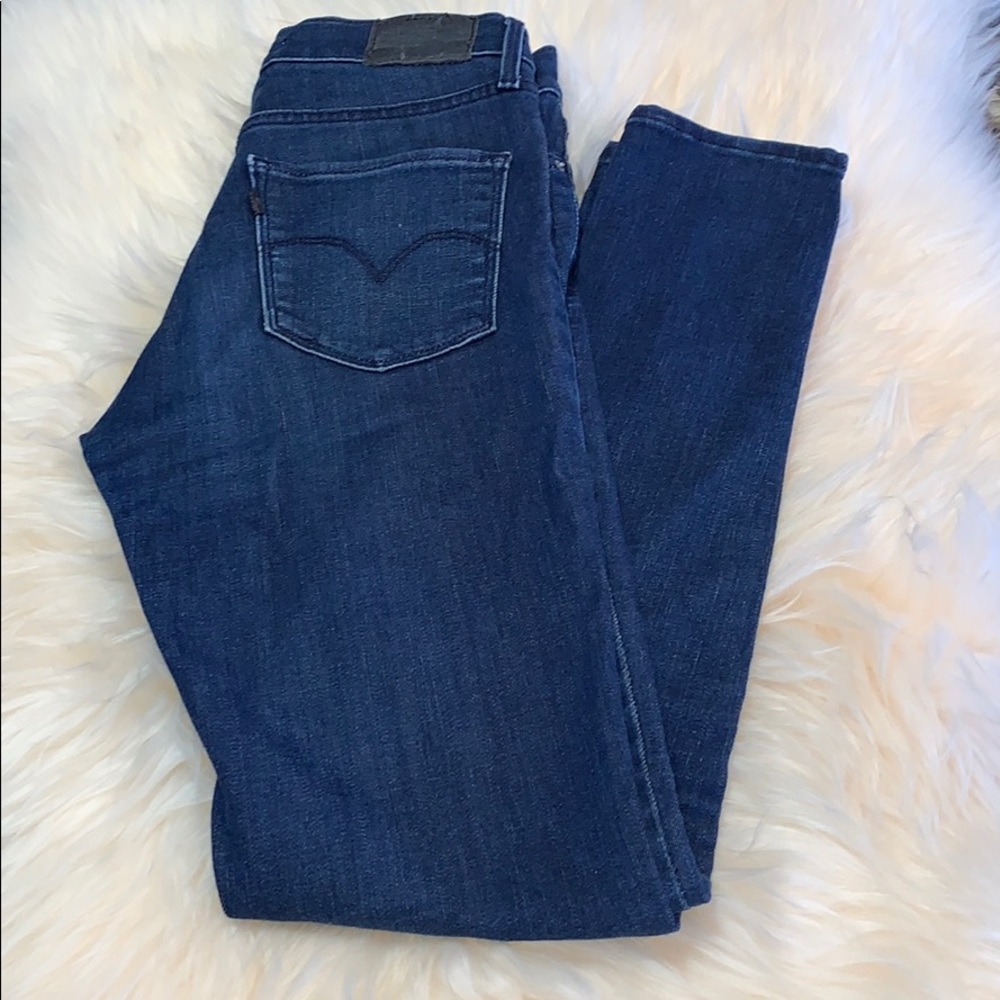 SALE!!!    Levi’s 311 shaping skinny jeans.   2
